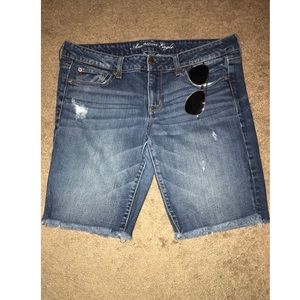 American Eagle capris